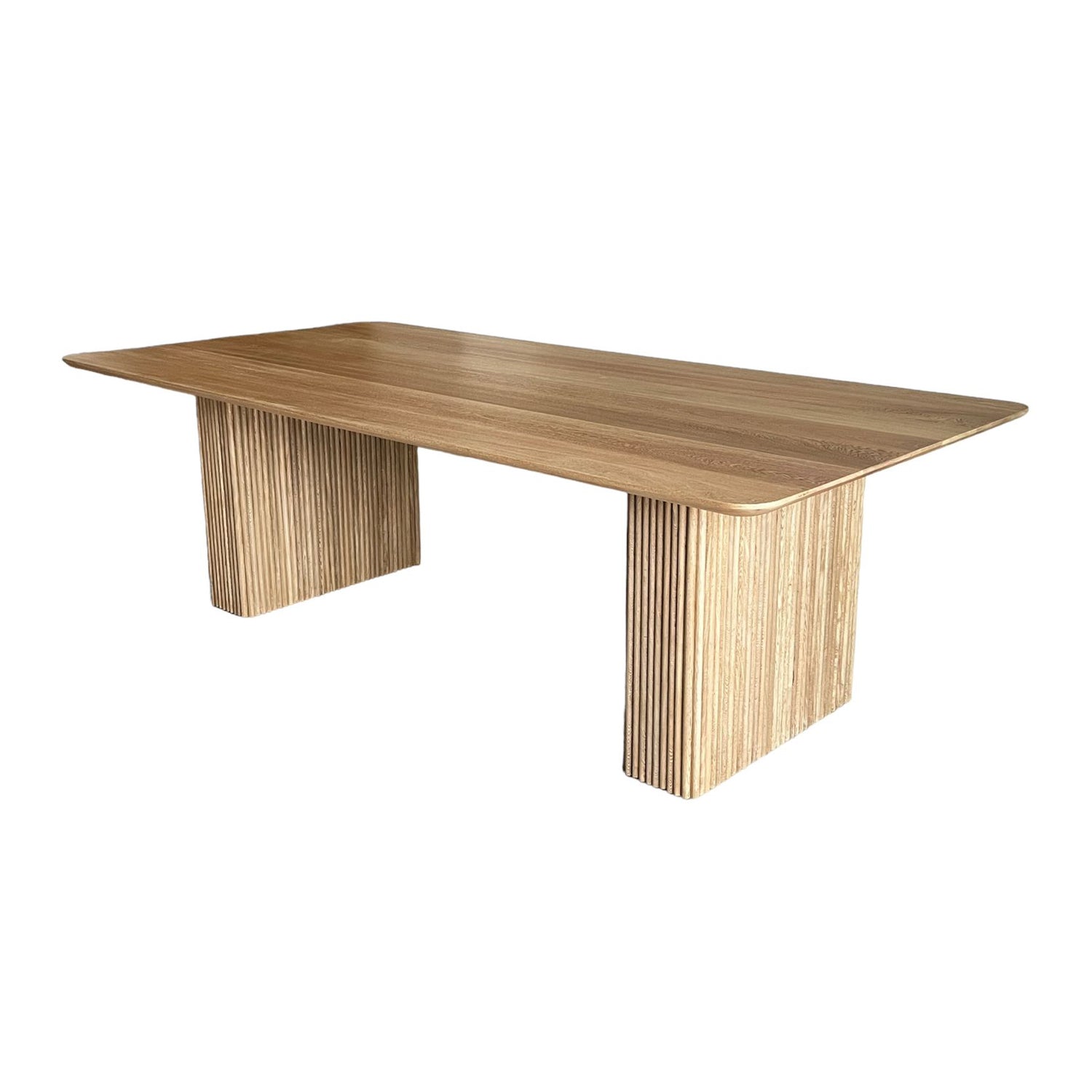 Igna Dining Table