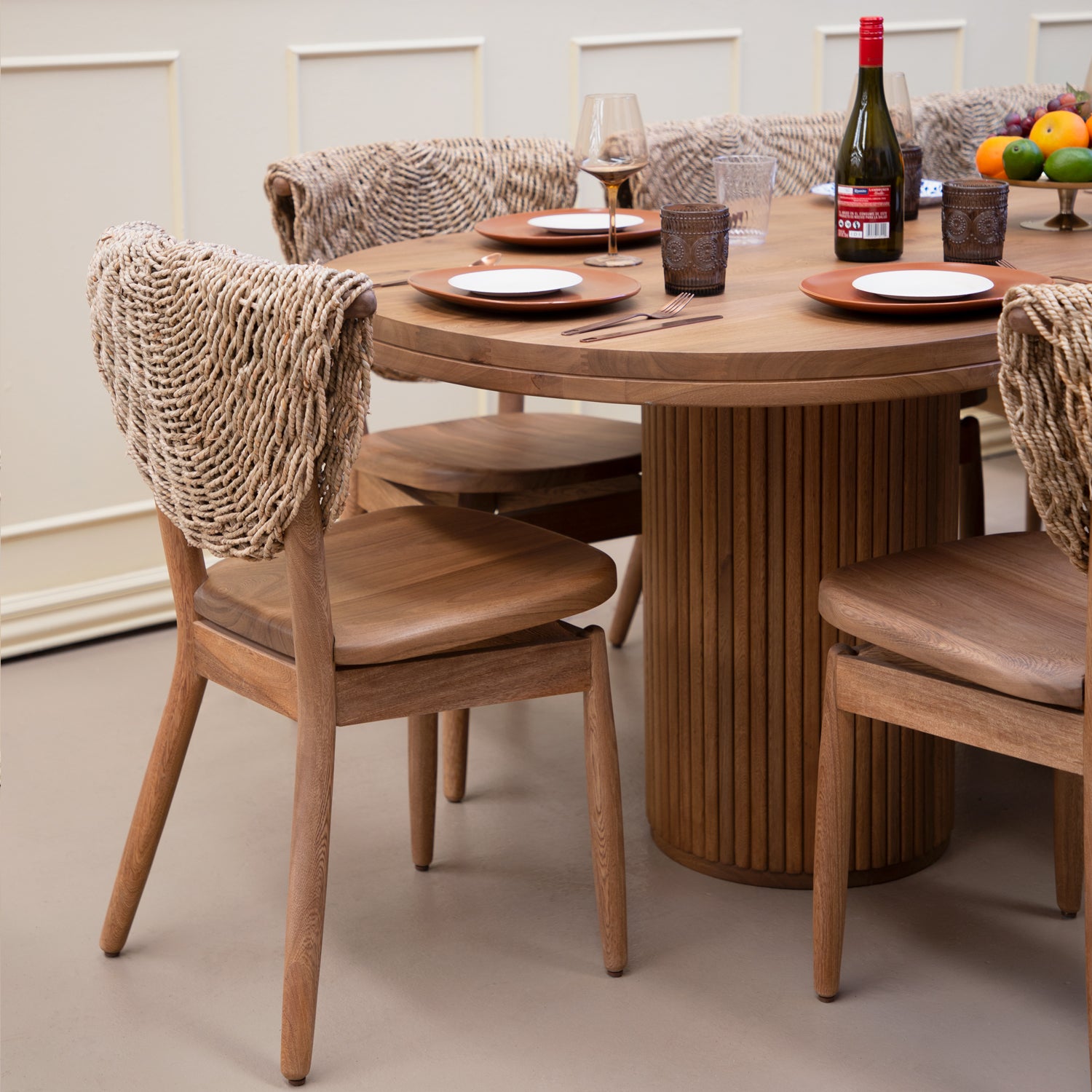 Pilar Dining Table